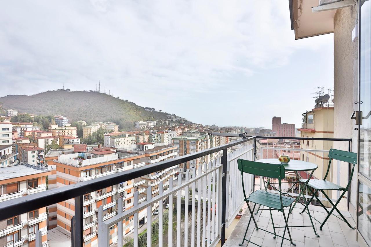 Salerno Irno Bright Apartment Esterno foto
