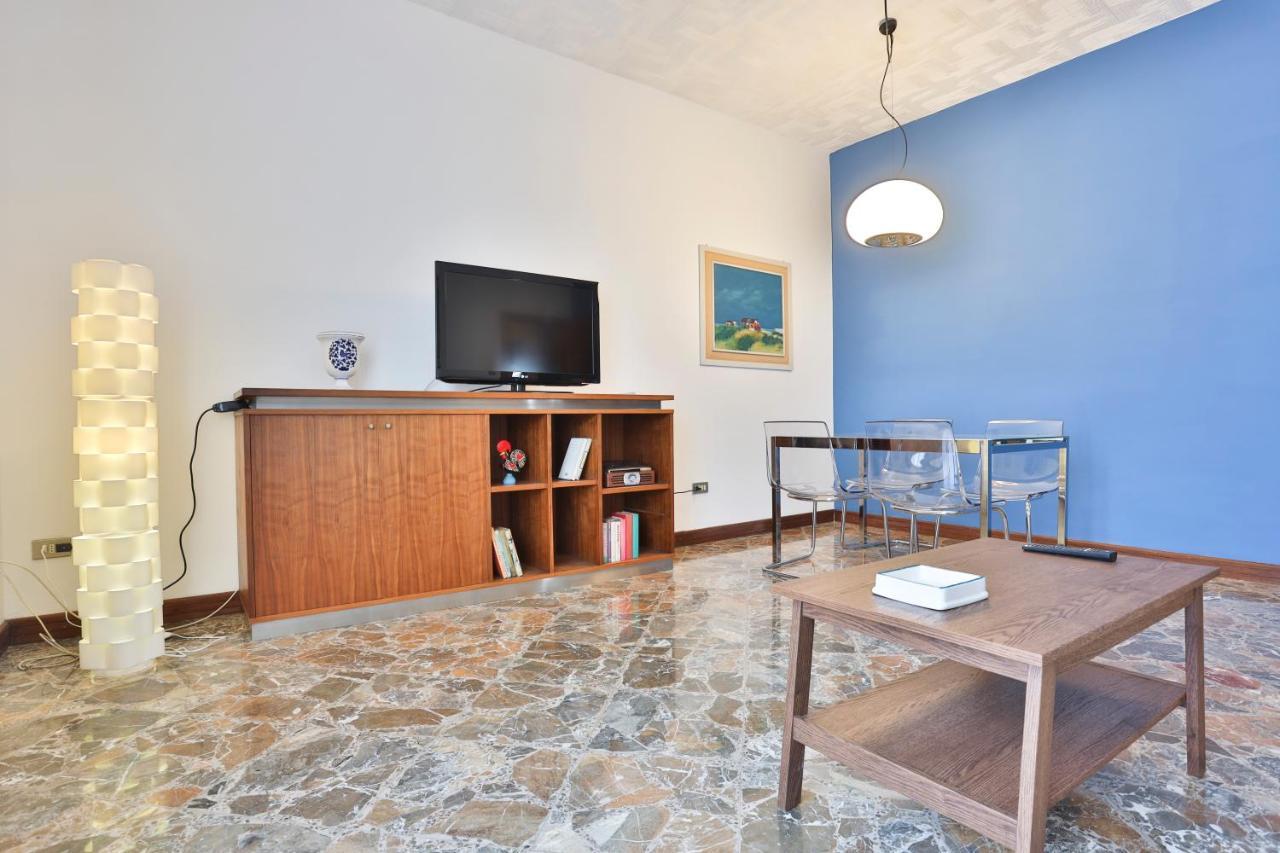 Salerno Irno Bright Apartment Esterno foto