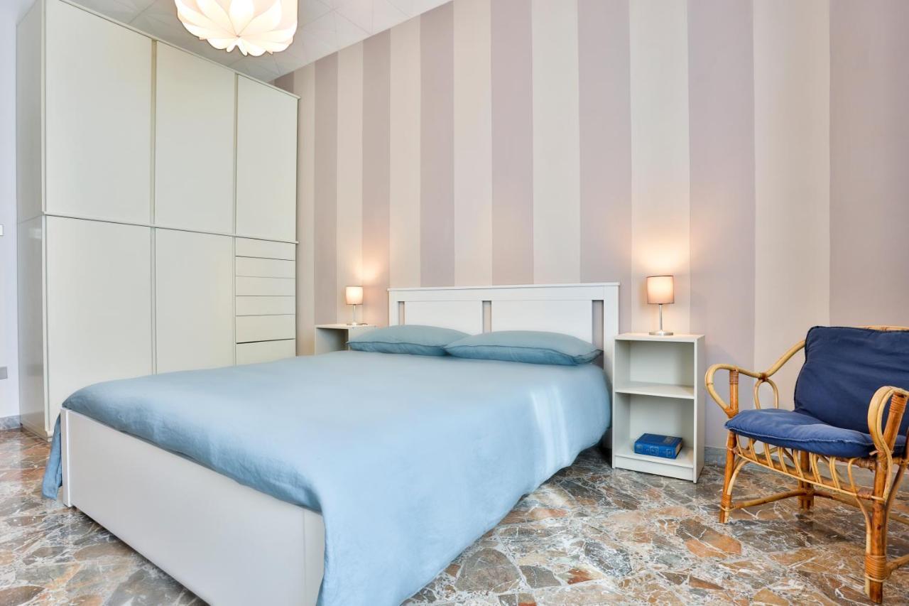 Salerno Irno Bright Apartment Esterno foto